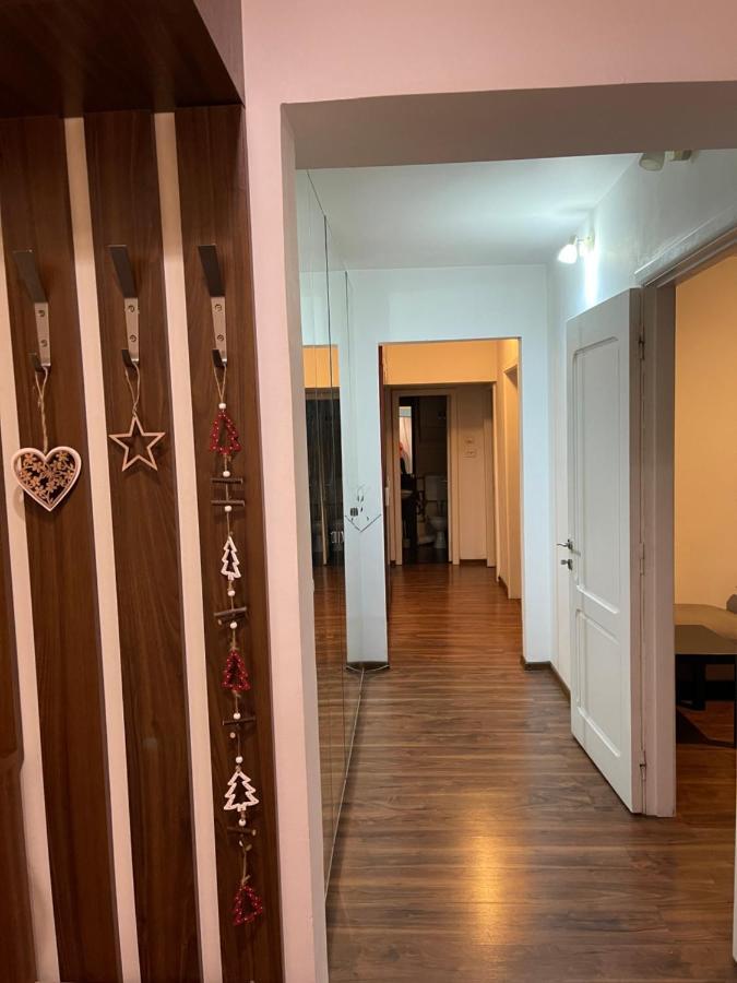Majestic Luxury Apartment Close To Presidential Palace Bucarest Exterior foto